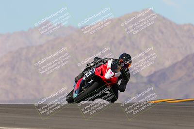 media/Oct-08-2022-SoCal Trackdays (Sat) [[1fc3beec89]]/Turn 9 (1pm)/